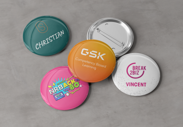 Badge metallique rond aimante epingle